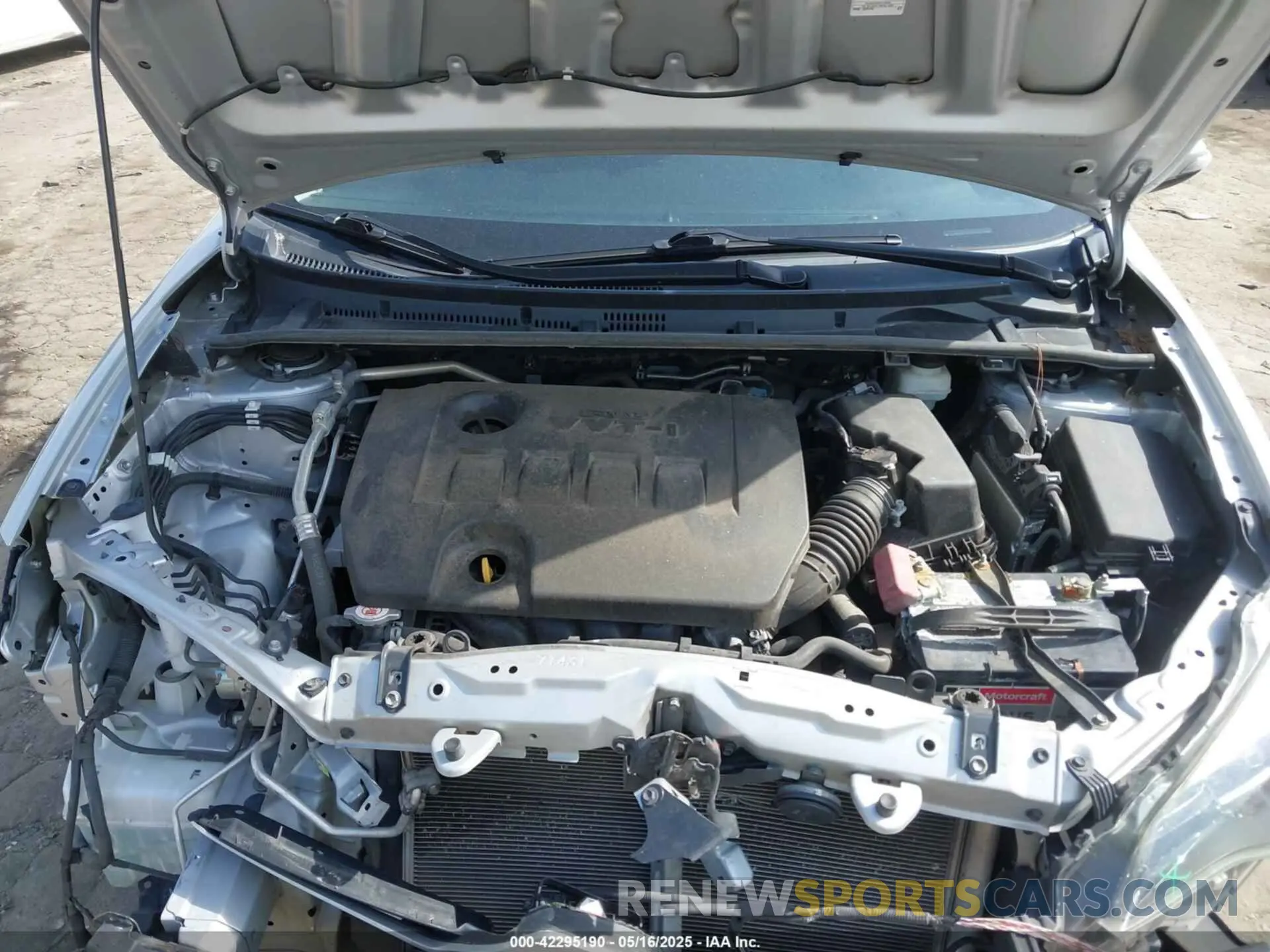 10 Photograph of a damaged car 2T1BURHEXKC243163 TOYOTA COROLLA 2019