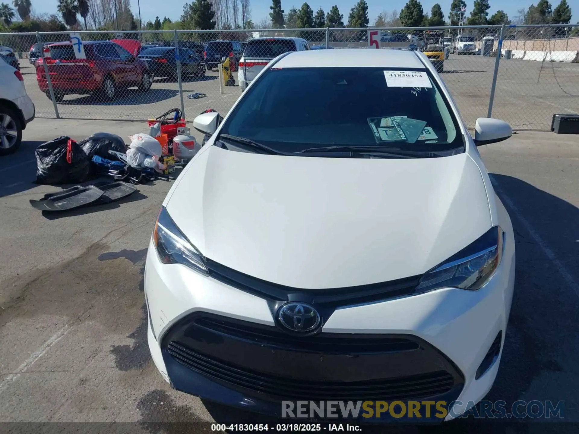 12 Photograph of a damaged car 5YFBPRHE4KP936883 TOYOTA COROLLA 2019