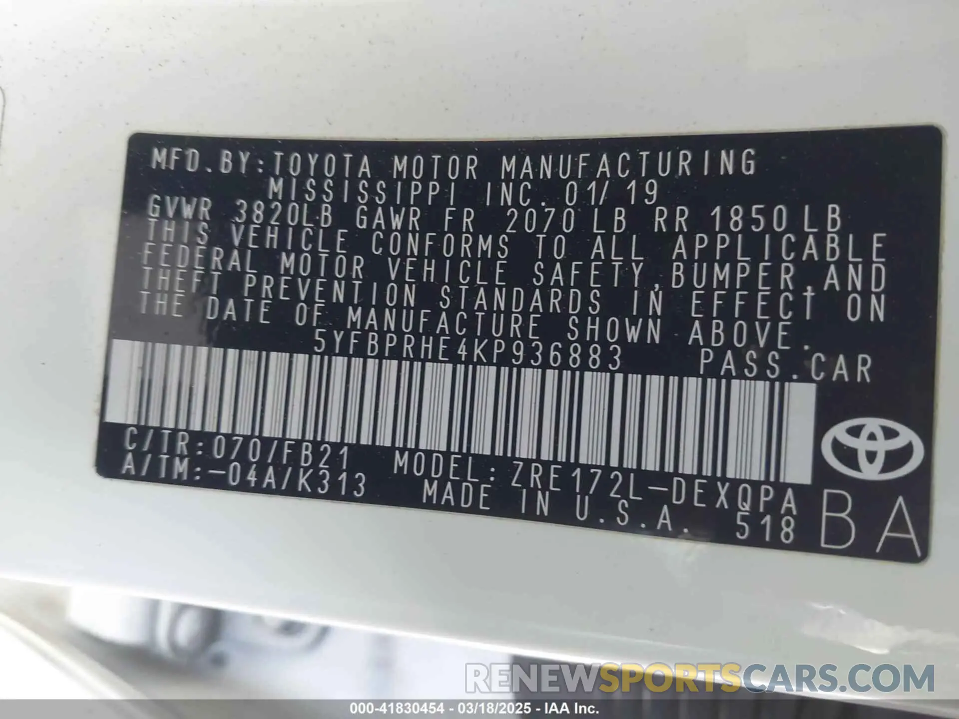 9 Photograph of a damaged car 5YFBPRHE4KP936883 TOYOTA COROLLA 2019