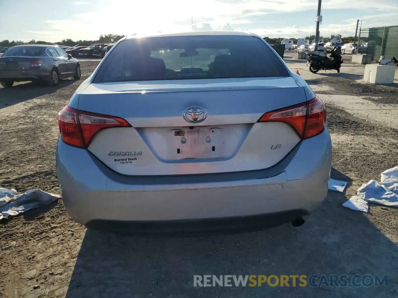 6 Photograph of a damaged car 5YFBURHE0KP859793 TOYOTA COROLLA 2019