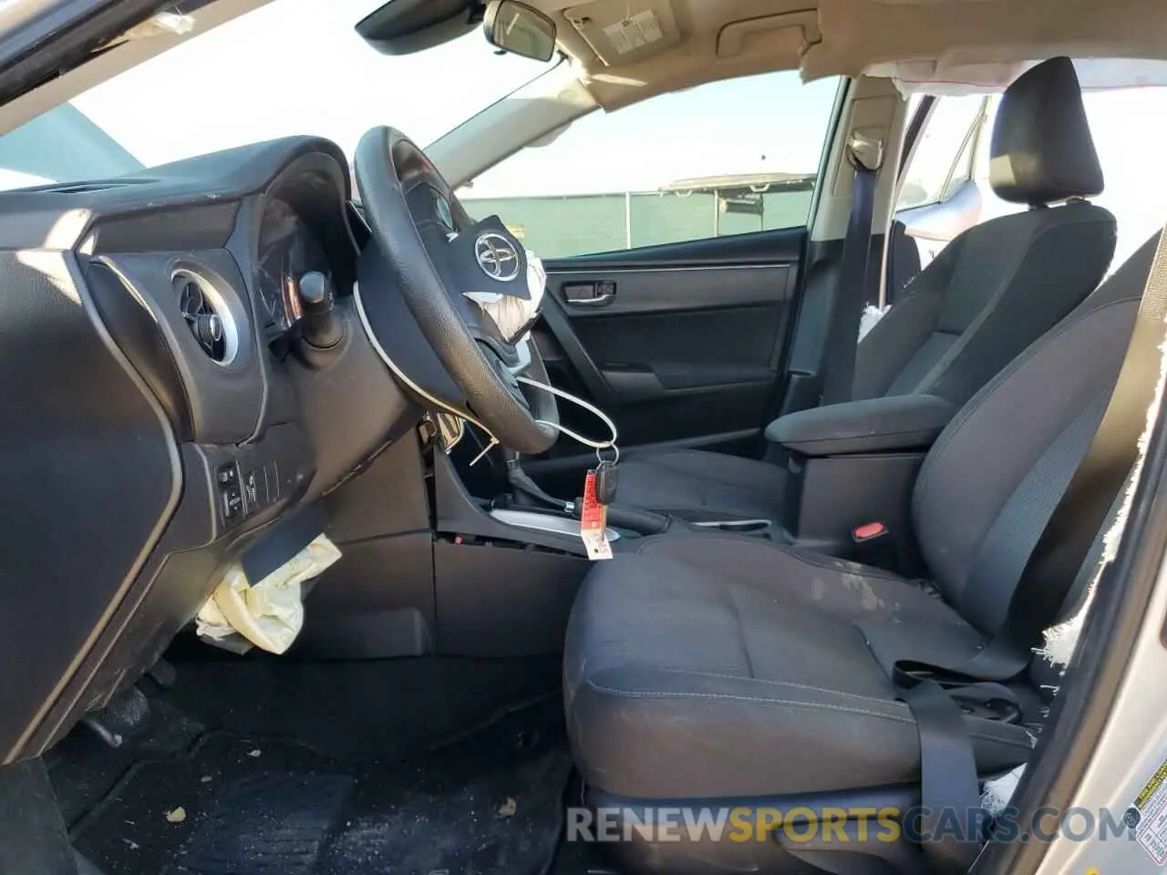 7 Photograph of a damaged car 5YFBURHE0KP859793 TOYOTA COROLLA 2019