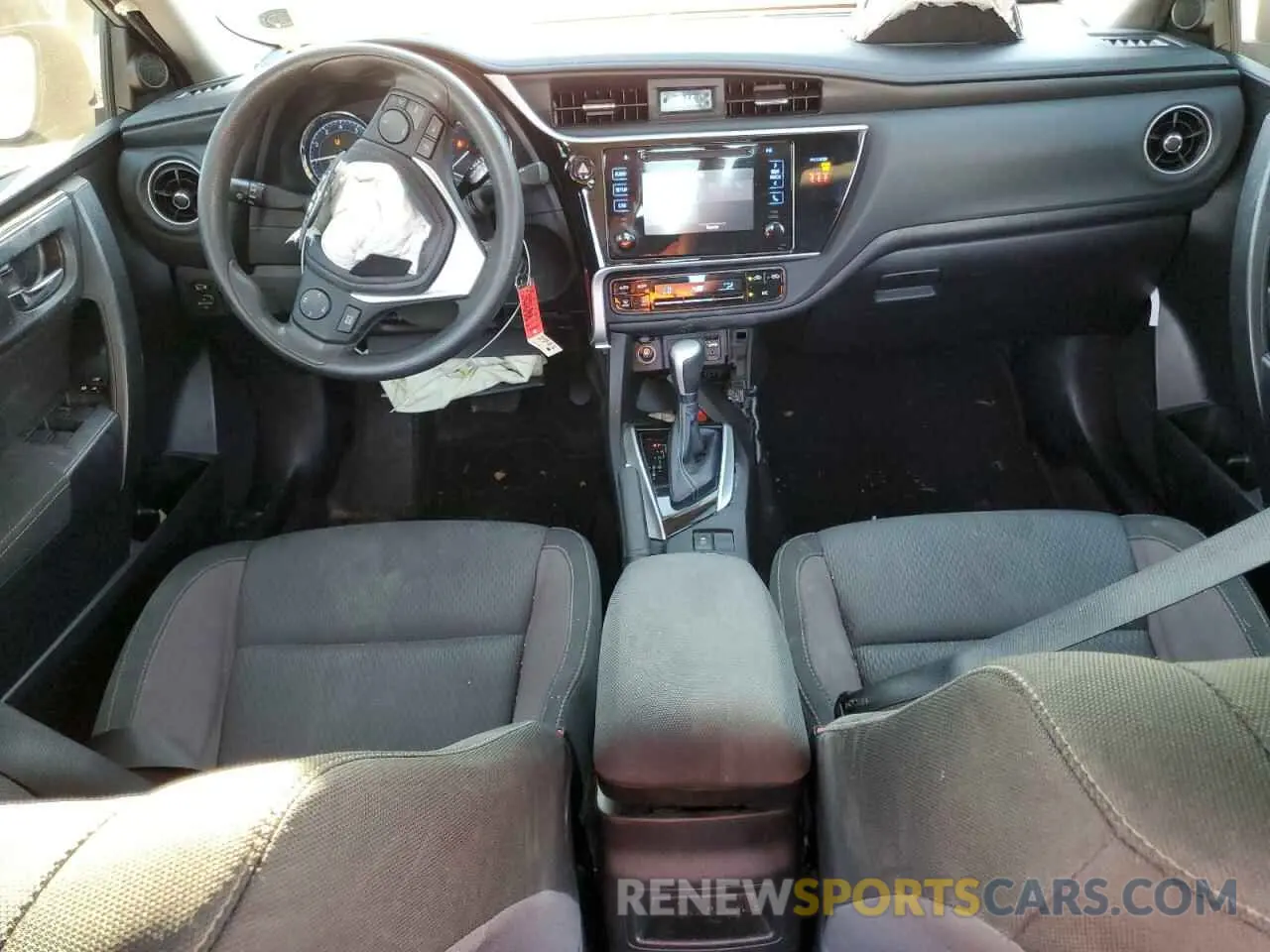 8 Photograph of a damaged car 5YFBURHE0KP859793 TOYOTA COROLLA 2019