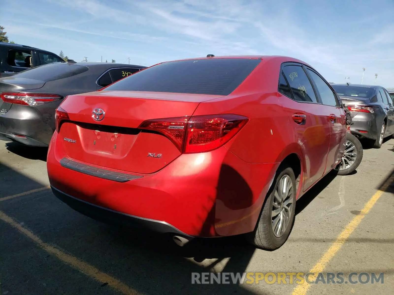 4 Photograph of a damaged car 5YFBURHE0KP862354 TOYOTA COROLLA 2019