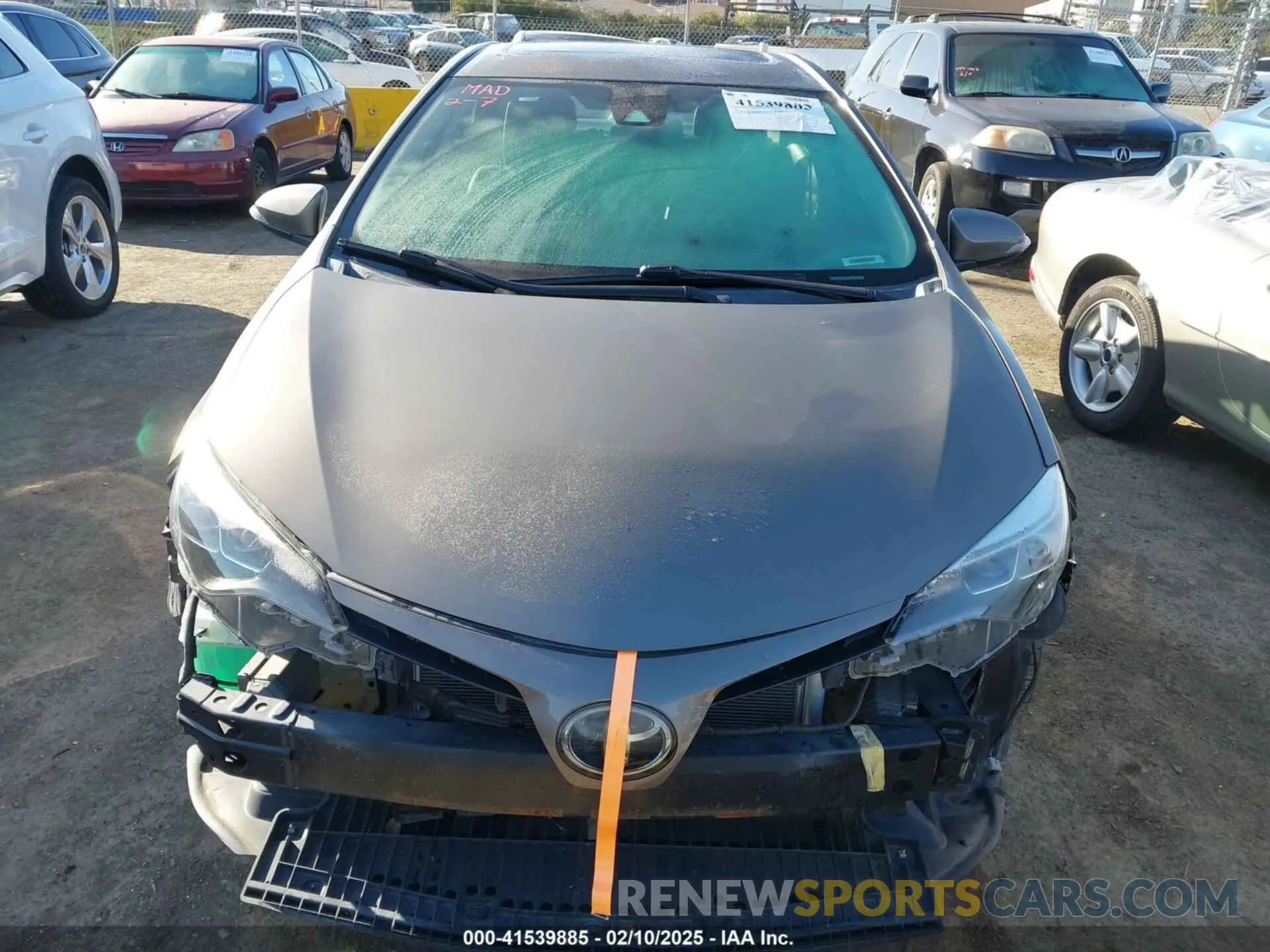 12 Photograph of a damaged car 5YFBURHE0KP862533 TOYOTA COROLLA 2019