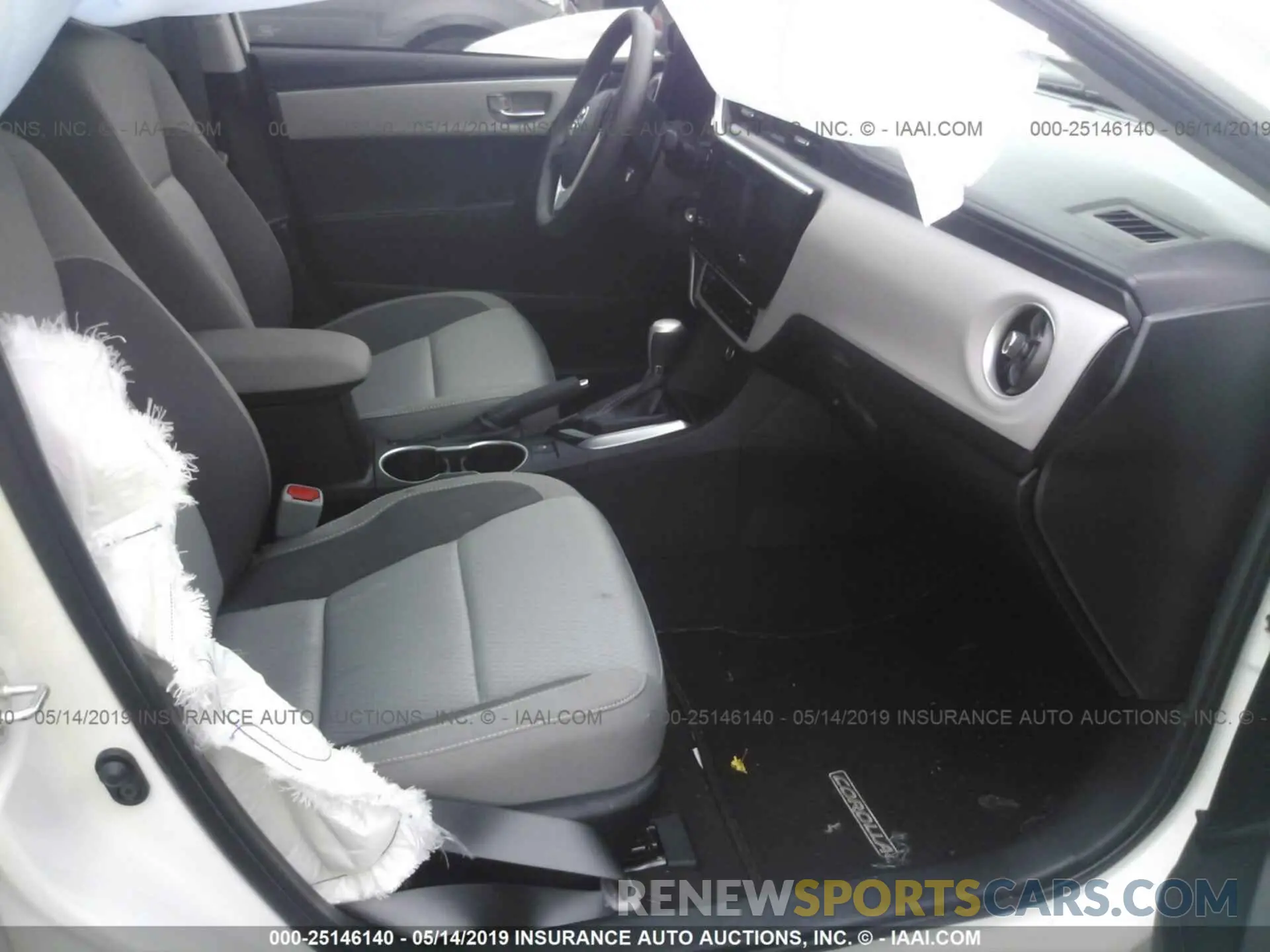 5 Photograph of a damaged car 5YFBURHE0KP866310 TOYOTA COROLLA 2019