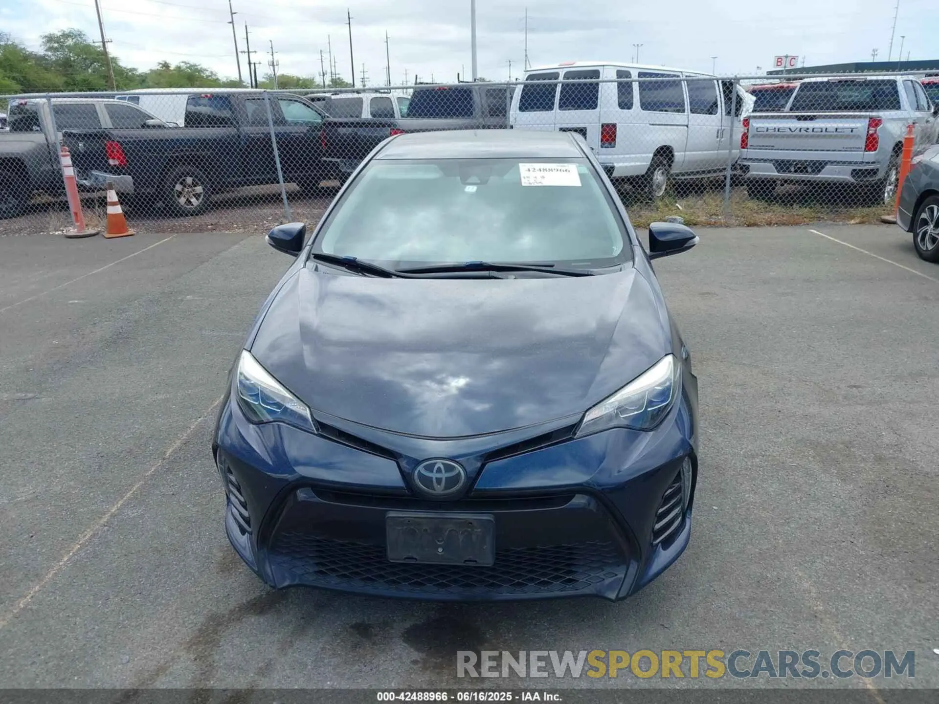 12 Photograph of a damaged car 5YFBURHE0KP869532 TOYOTA COROLLA 2019