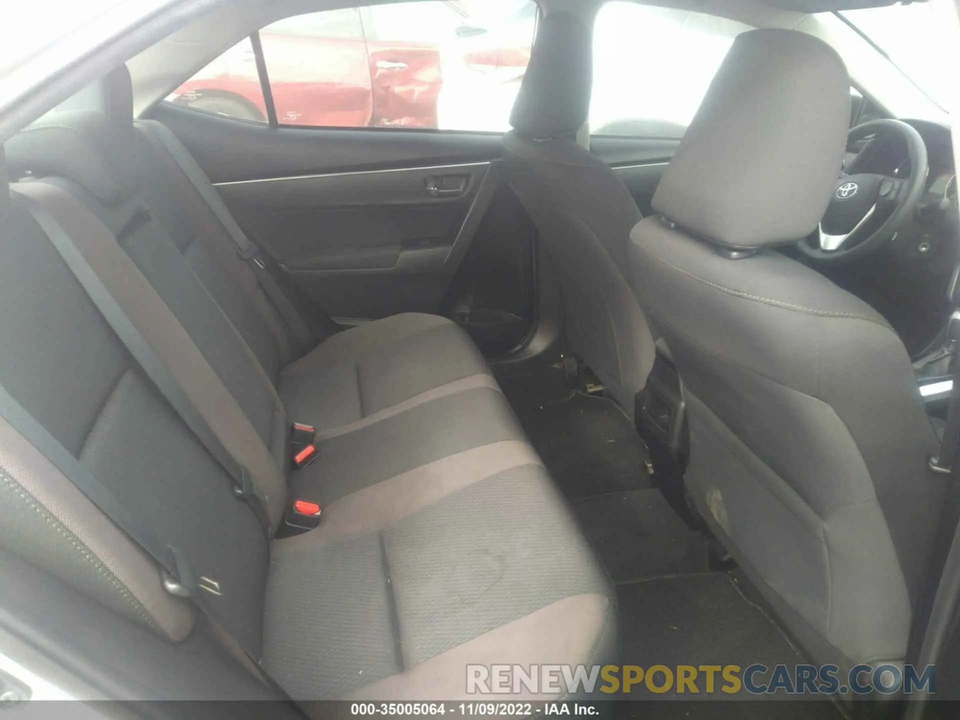 8 Photograph of a damaged car 5YFBURHE0KP870759 TOYOTA COROLLA 2019