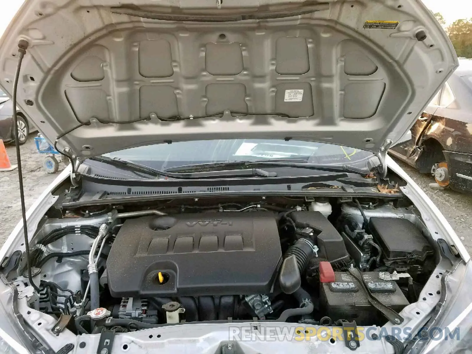 7 Photograph of a damaged car 5YFBURHE0KP872771 TOYOTA COROLLA 2019