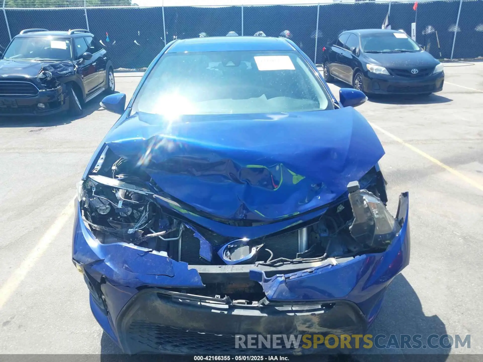 12 Фотография поврежденного автомобиля 5YFBURHE0KP882071 TOYOTA COROLLA 2019