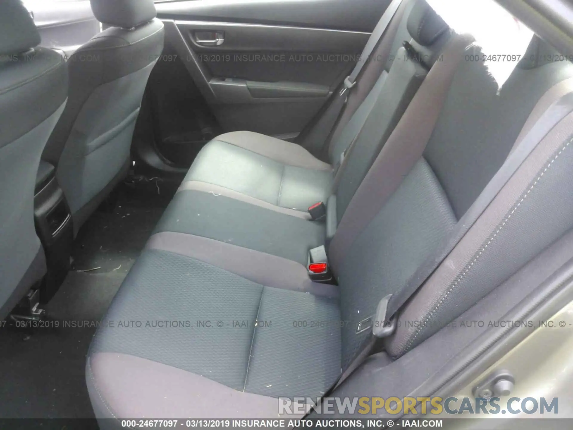 8 Photograph of a damaged car 5YFBURHE0KP882457 TOYOTA COROLLA 2019