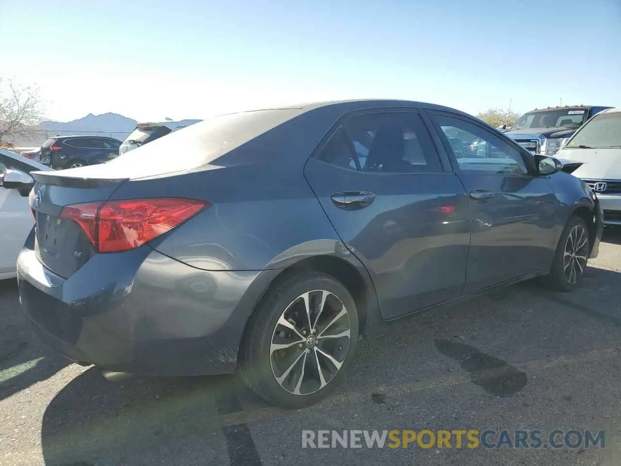 3 Фотография поврежденного автомобиля 5YFBURHE0KP885875 TOYOTA COROLLA 2019