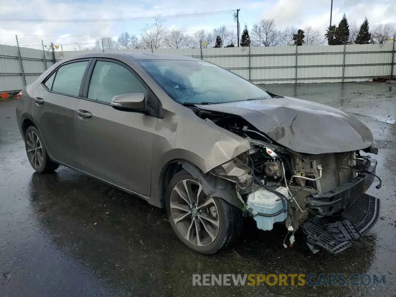 4 Photograph of a damaged car 5YFBURHE0KP886444 TOYOTA COROLLA 2019