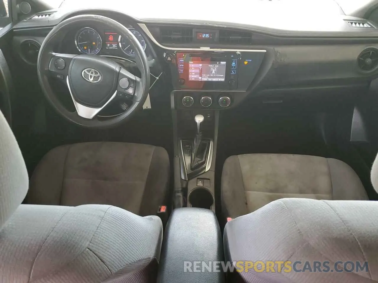 8 Photograph of a damaged car 5YFBURHE0KP886878 TOYOTA COROLLA 2019
