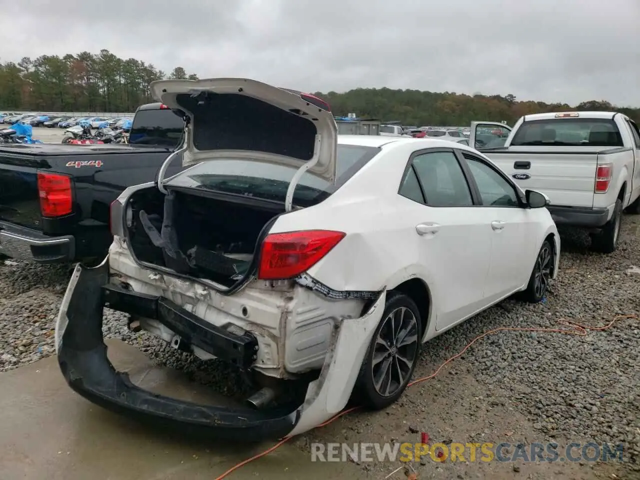 4 Photograph of a damaged car 5YFBURHE0KP888047 TOYOTA COROLLA 2019