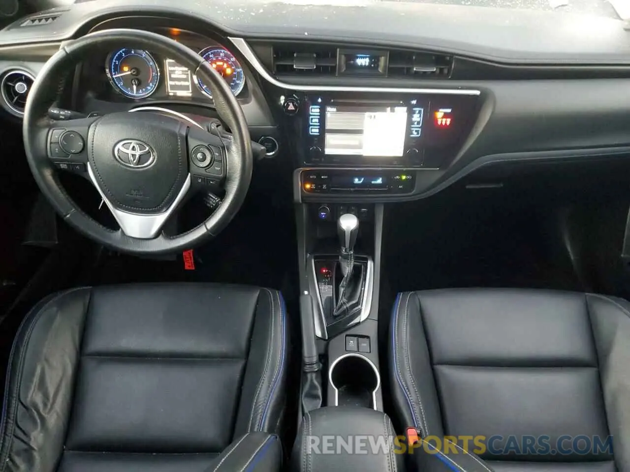 8 Photograph of a damaged car 5YFBURHE0KP888419 TOYOTA COROLLA 2019