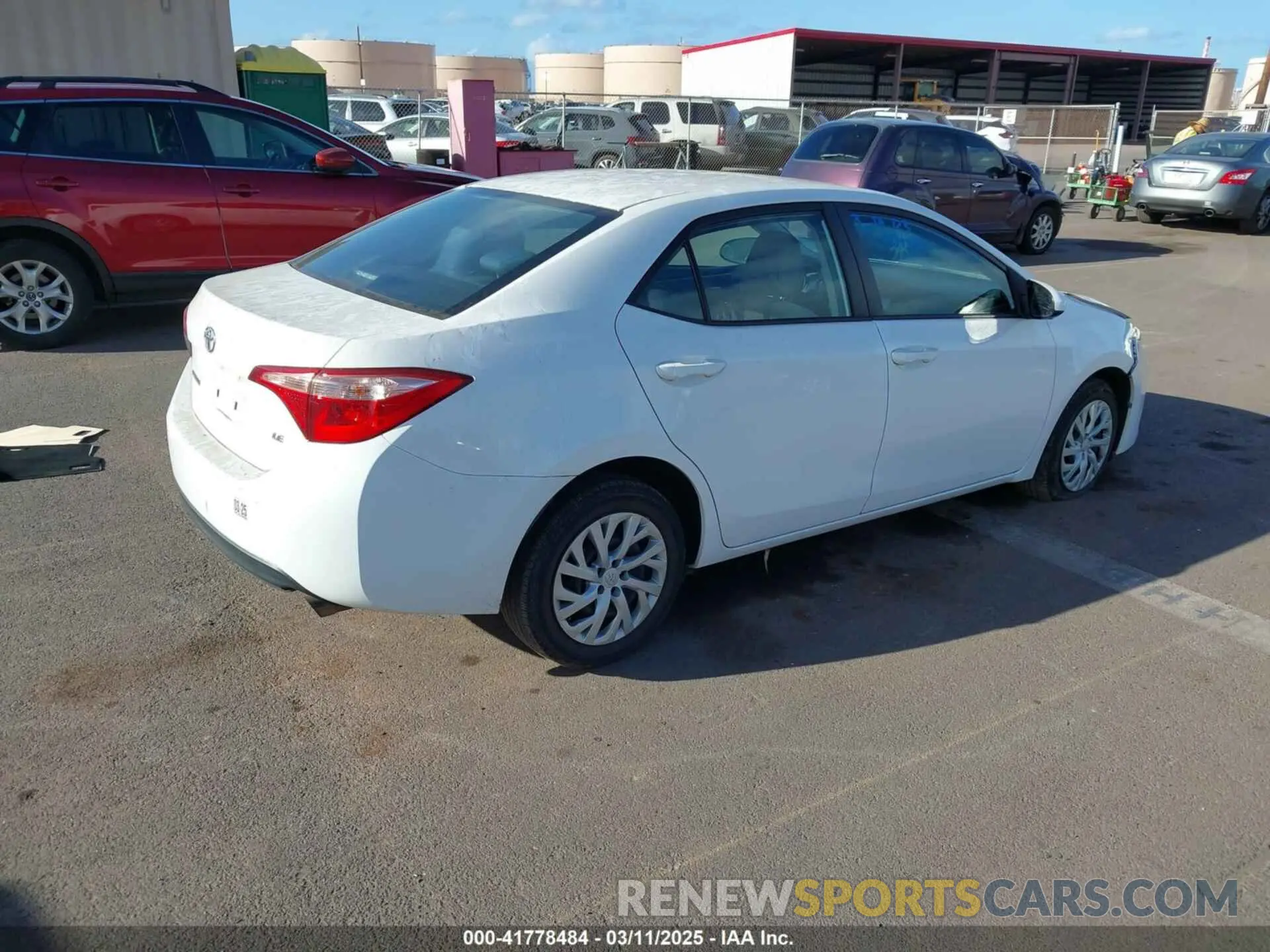 4 Фотография поврежденного автомобиля 5YFBURHE0KP902271 TOYOTA COROLLA 2019