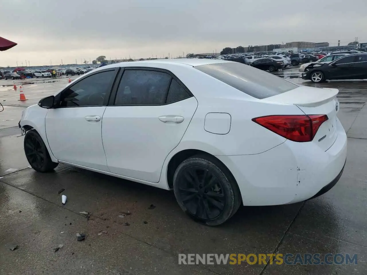 2 Photograph of a damaged car 5YFBURHE0KP904487 TOYOTA COROLLA 2019