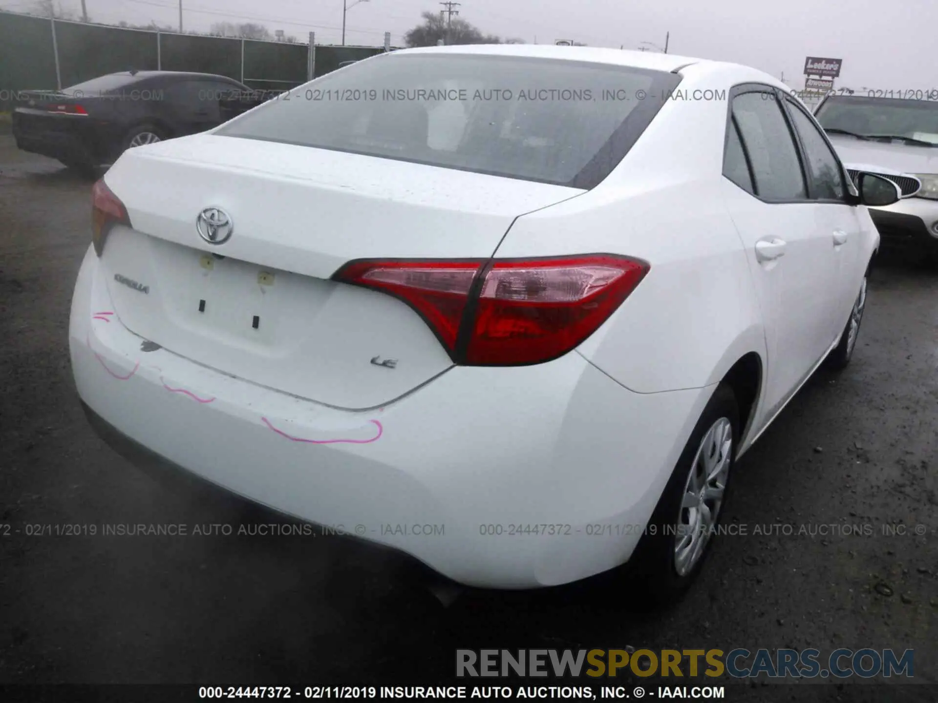 4 Photograph of a damaged car 5YFBURHE0KP906207 TOYOTA COROLLA 2019