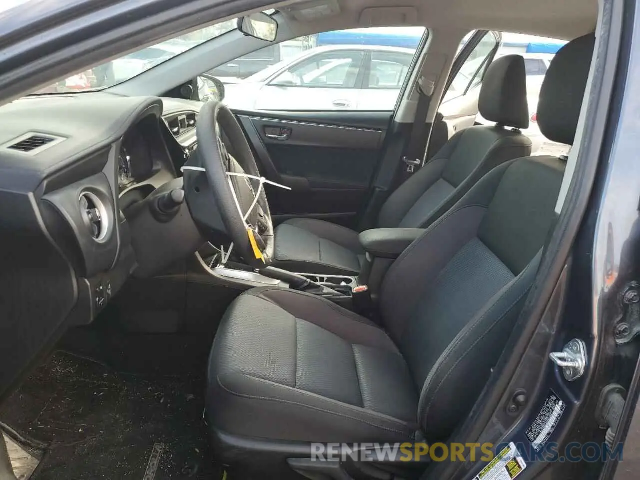 7 Photograph of a damaged car 5YFBURHE0KP907843 TOYOTA COROLLA 2019