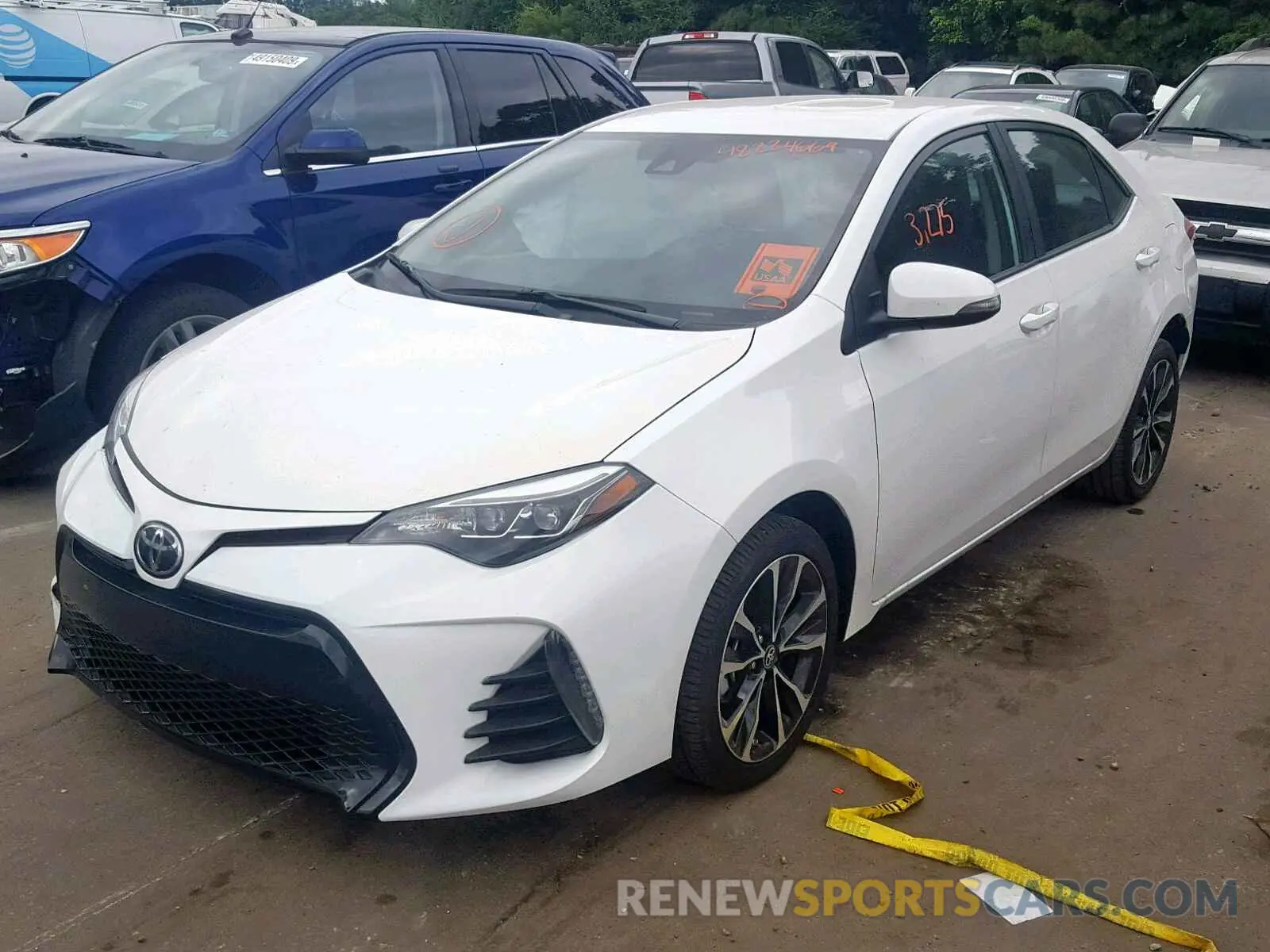 2 Photograph of a damaged car 5YFBURHE0KP909589 TOYOTA COROLLA 2019