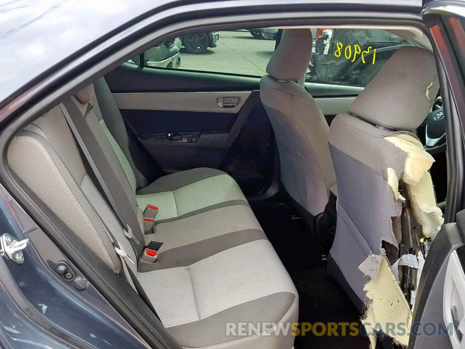 6 Photograph of a damaged car 5YFBURHE0KP911102 TOYOTA COROLLA 2019