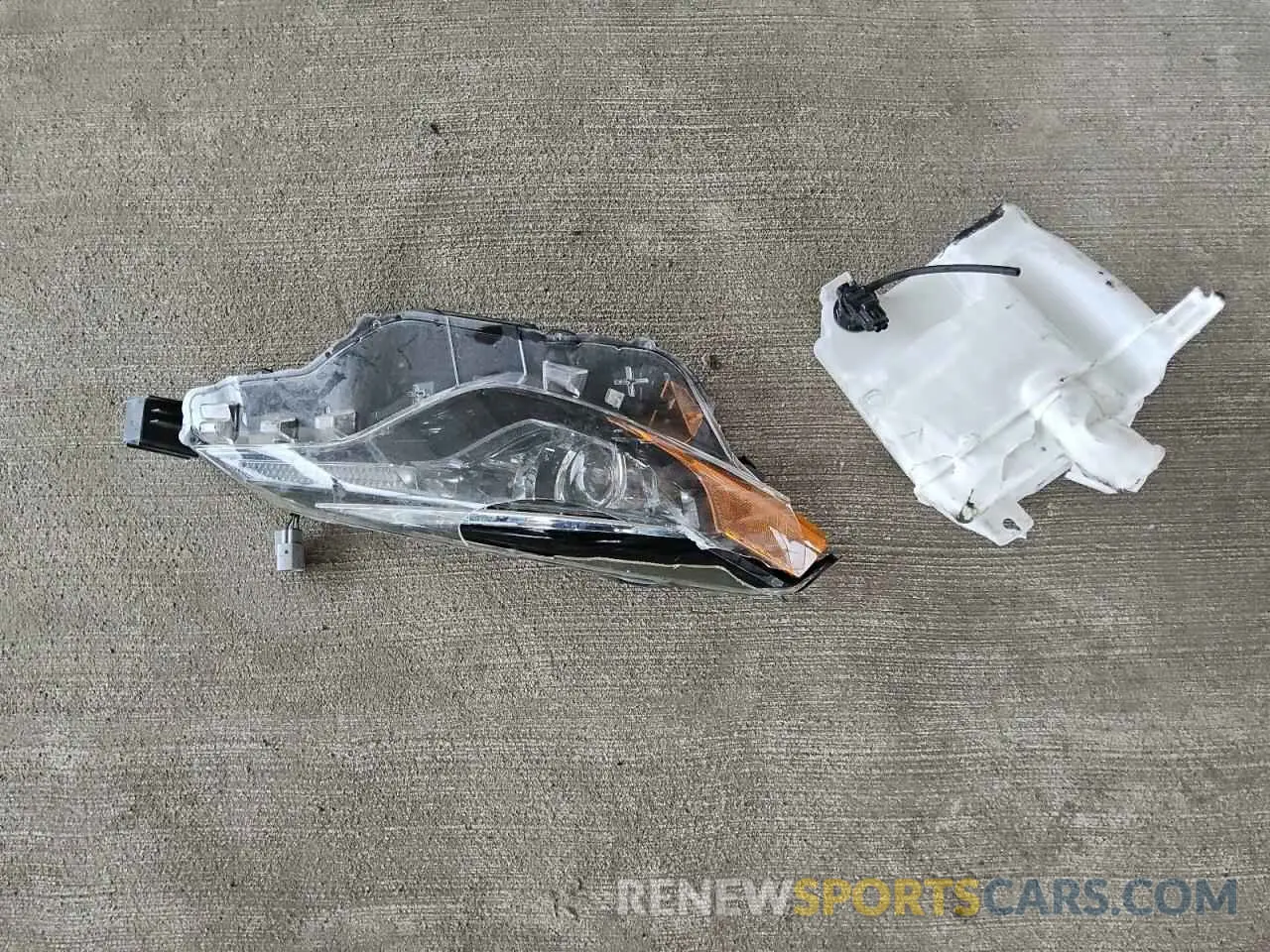 12 Photograph of a damaged car 5YFBURHE0KP911441 TOYOTA COROLLA 2019