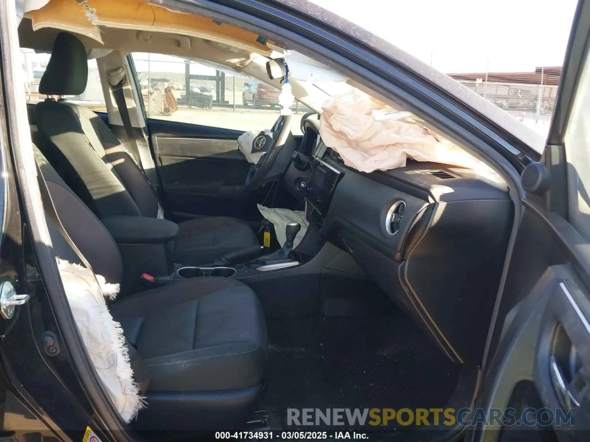 5 Фотография поврежденного автомобиля 5YFBURHE0KP912699 TOYOTA COROLLA 2019