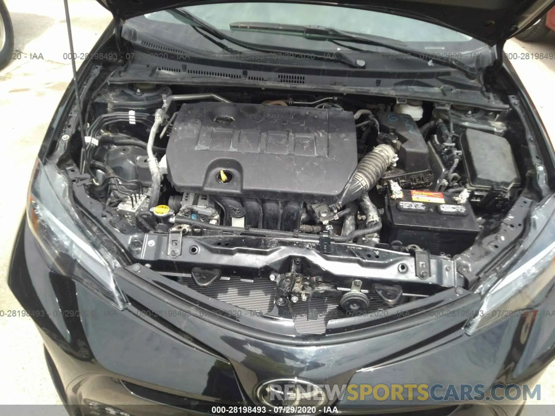 10 Photograph of a damaged car 5YFBURHE0KP915697 TOYOTA COROLLA 2019
