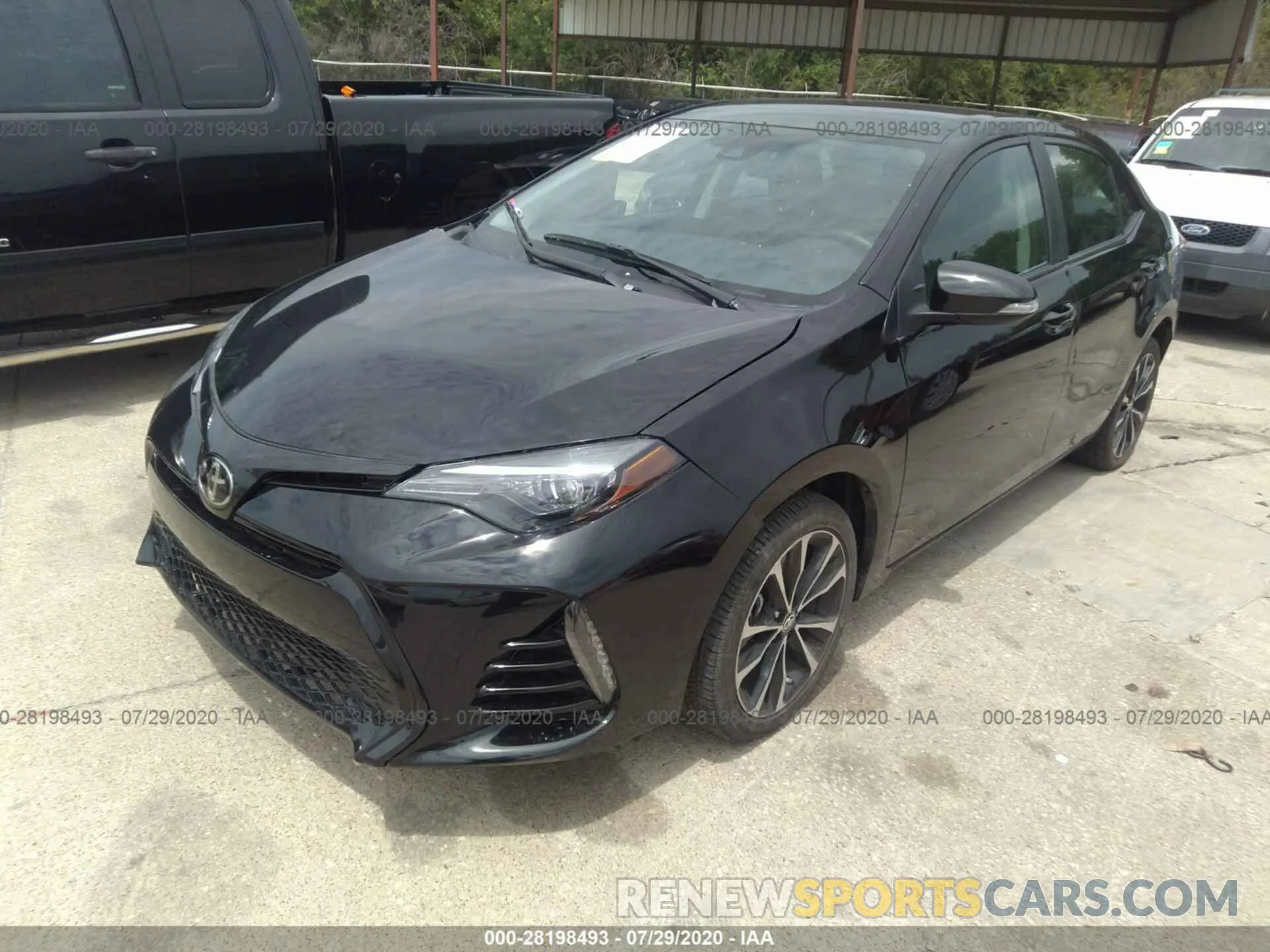 2 Photograph of a damaged car 5YFBURHE0KP915697 TOYOTA COROLLA 2019
