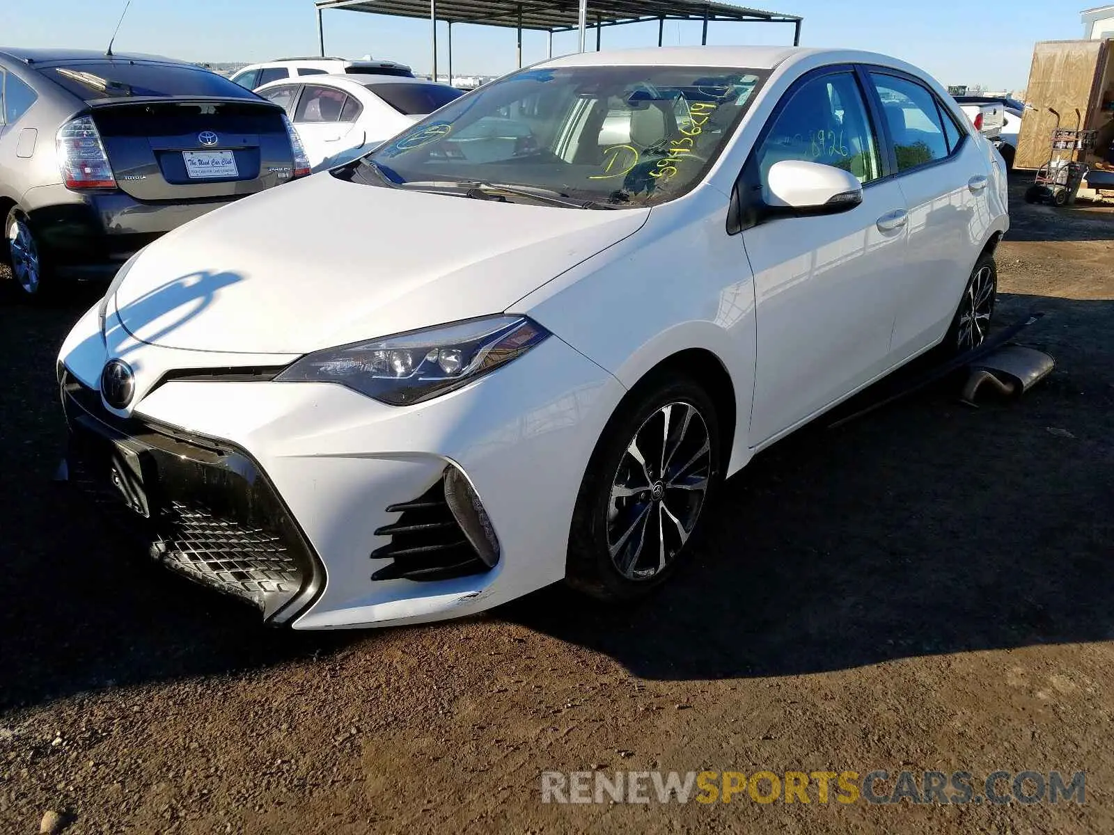 2 Photograph of a damaged car 5YFBURHE0KP916980 TOYOTA COROLLA 2019