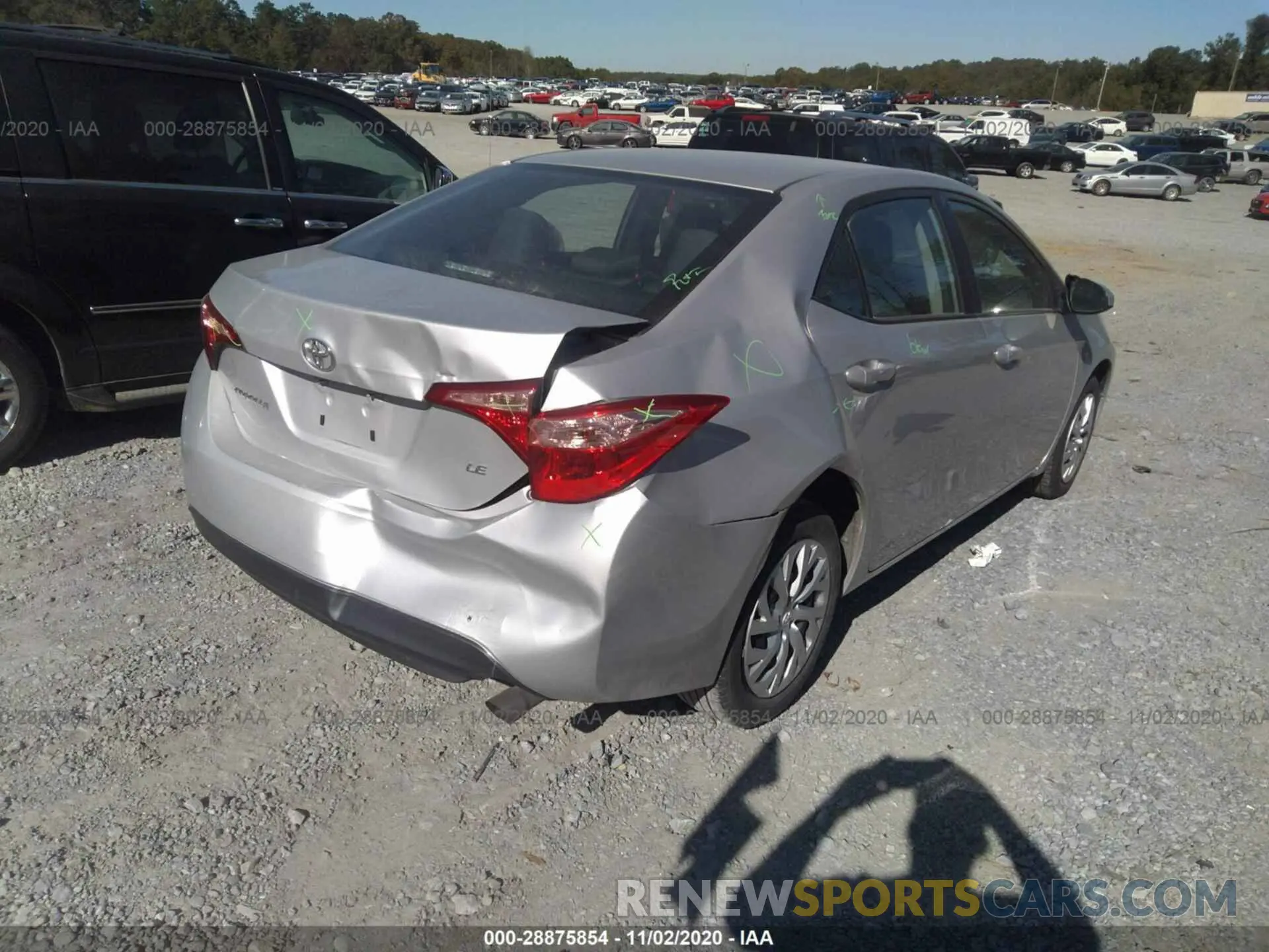 4 Photograph of a damaged car 5YFBURHE0KP917885 TOYOTA COROLLA 2019