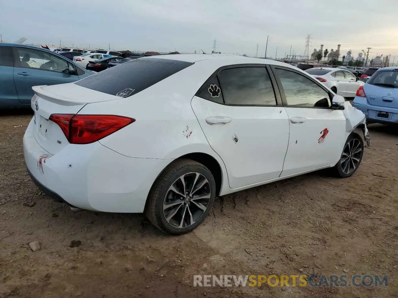 3 Фотография поврежденного автомобиля 5YFBURHE0KP919233 TOYOTA COROLLA 2019