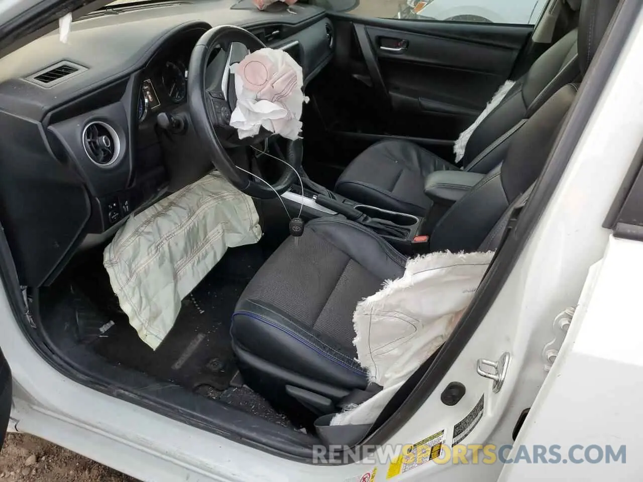 7 Фотография поврежденного автомобиля 5YFBURHE0KP919233 TOYOTA COROLLA 2019