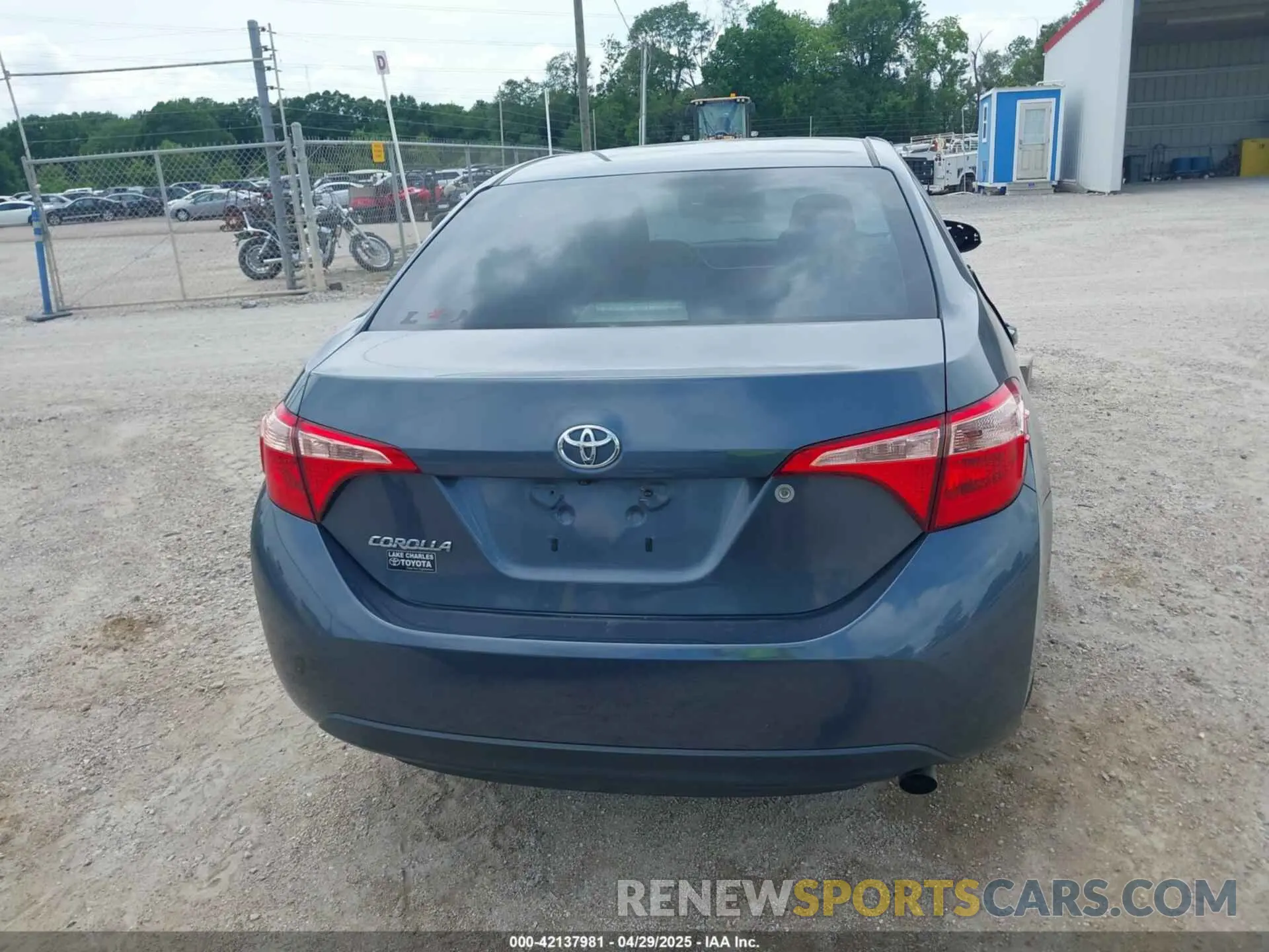17 Фотография поврежденного автомобиля 5YFBURHE0KP922567 TOYOTA COROLLA 2019