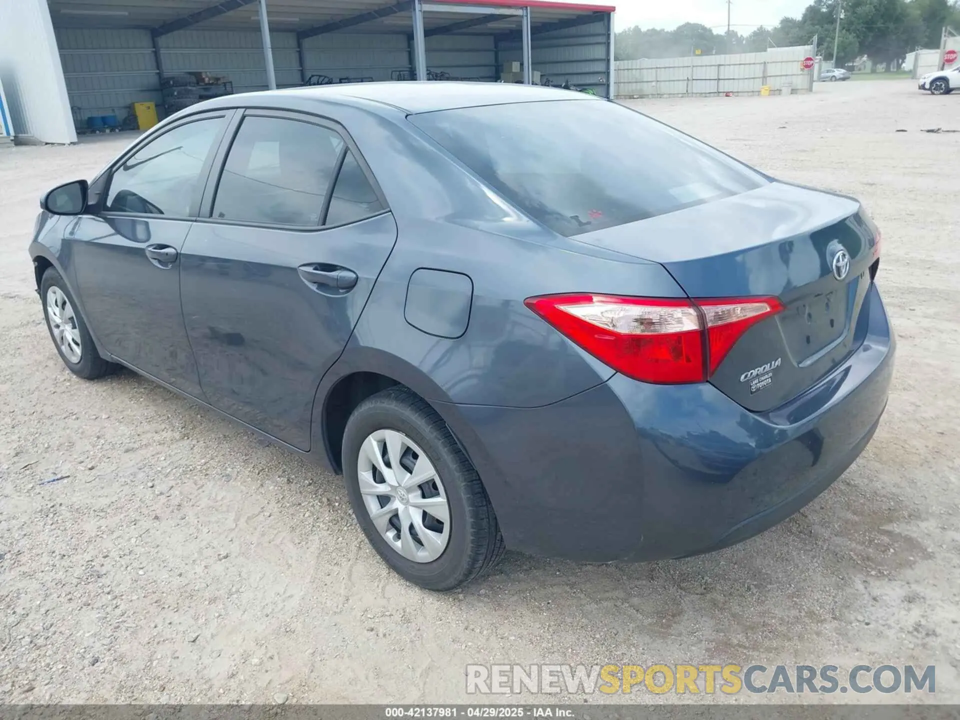 3 Фотография поврежденного автомобиля 5YFBURHE0KP922567 TOYOTA COROLLA 2019