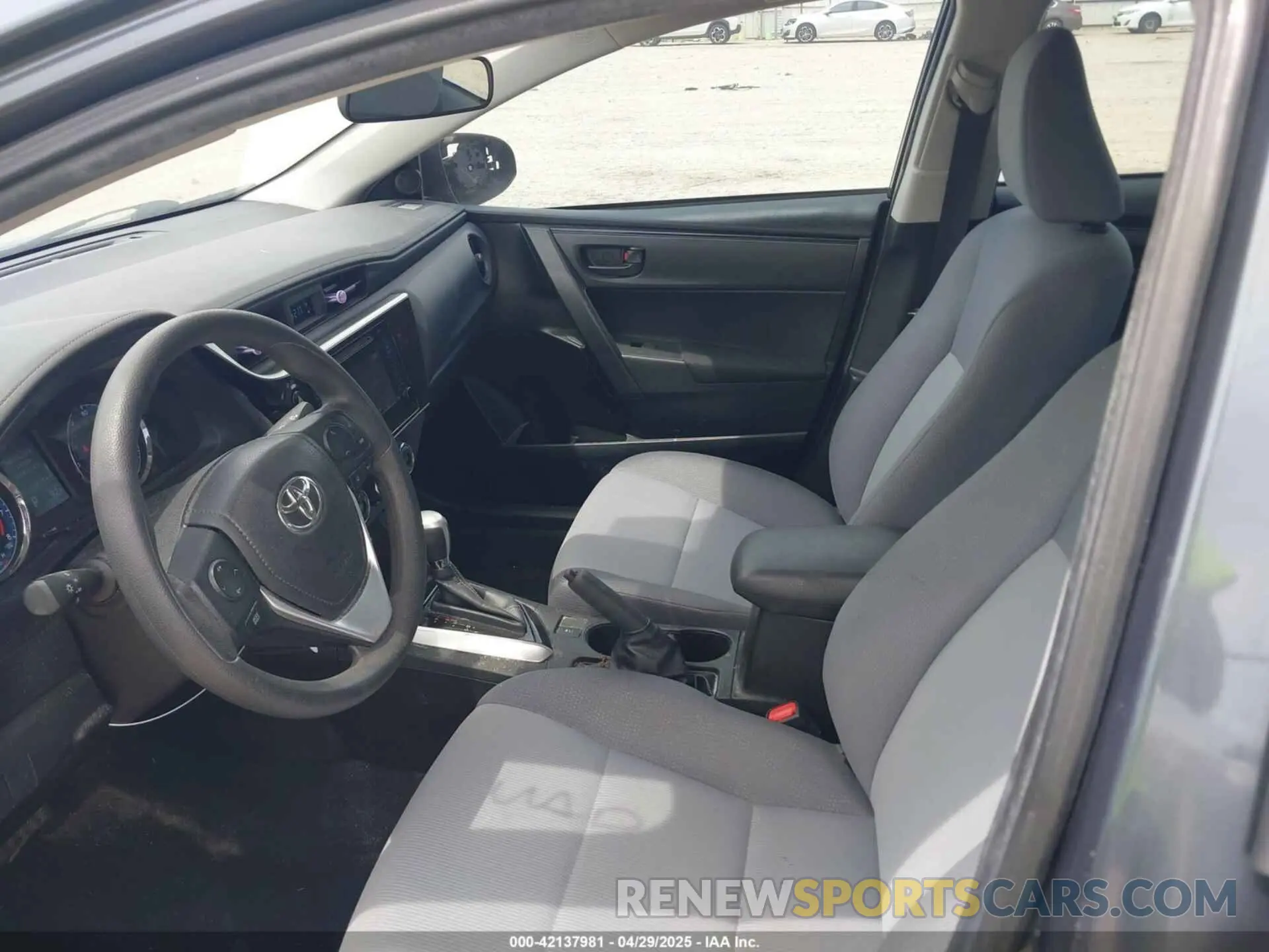 5 Фотография поврежденного автомобиля 5YFBURHE0KP922567 TOYOTA COROLLA 2019