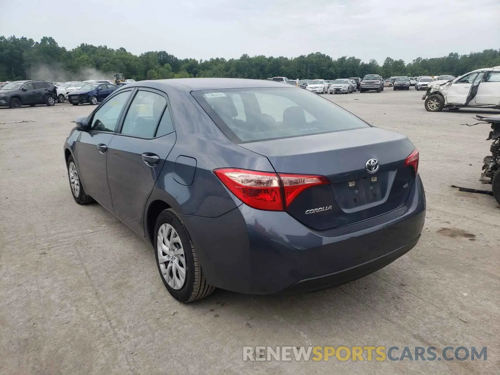 3 Photograph of a damaged car 5YFBURHE0KP931415 TOYOTA COROLLA 2019