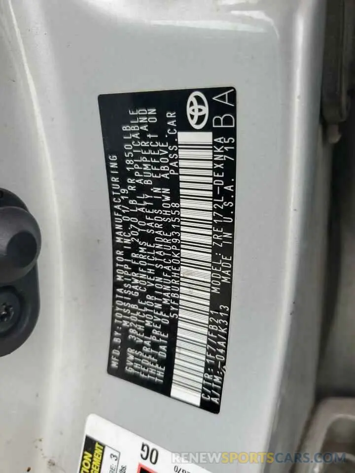 12 Photograph of a damaged car 5YFBURHE0KP931558 TOYOTA COROLLA 2019