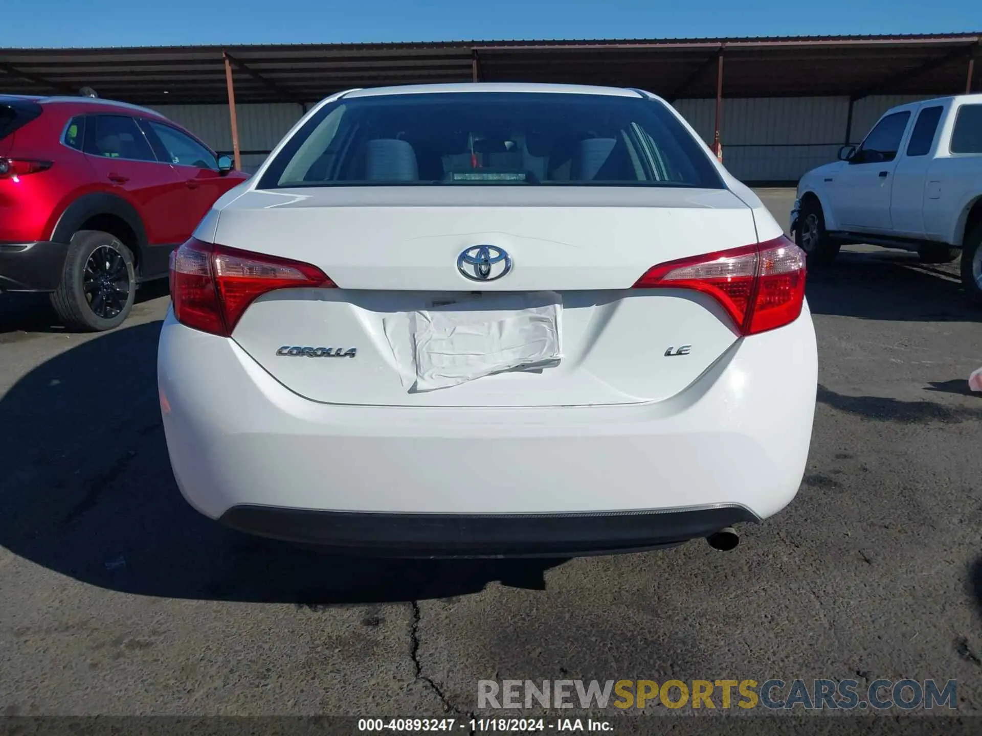 16 Photograph of a damaged car 5YFBURHE0KP935772 TOYOTA COROLLA 2019