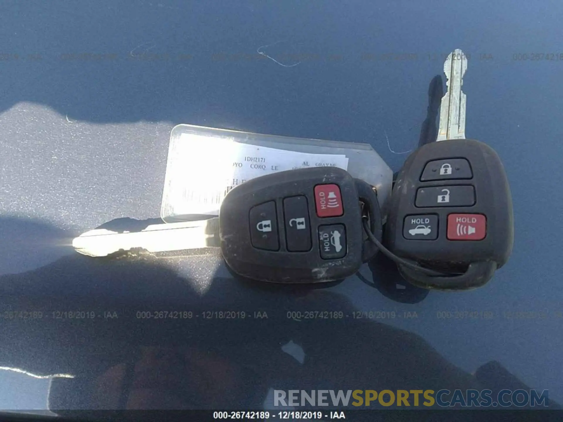 11 Photograph of a damaged car 5YFBURHE0KP936601 TOYOTA COROLLA 2019