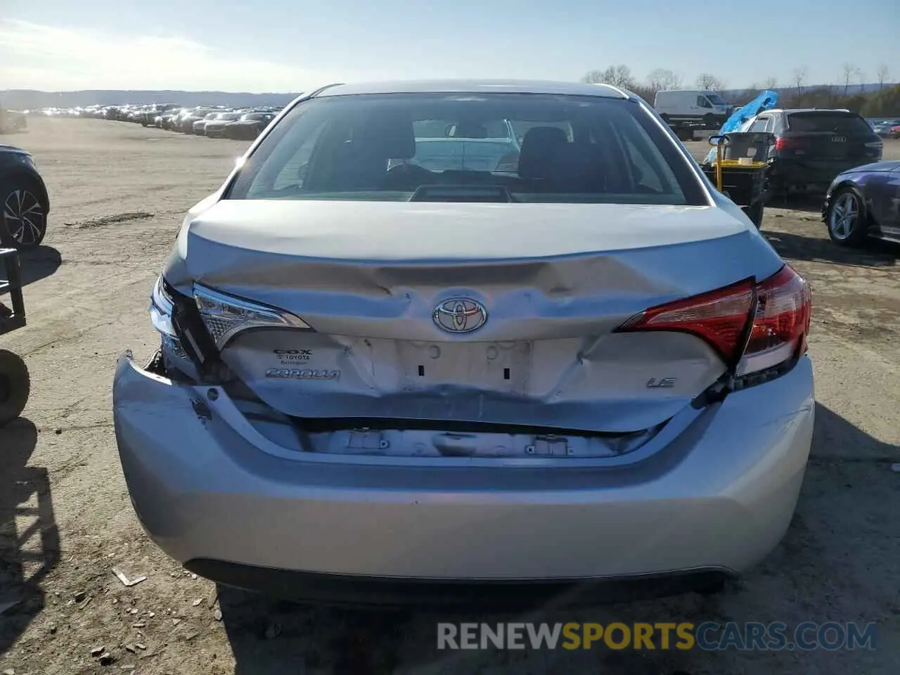 6 Фотография поврежденного автомобиля 5YFBURHE0KP938140 TOYOTA COROLLA 2019