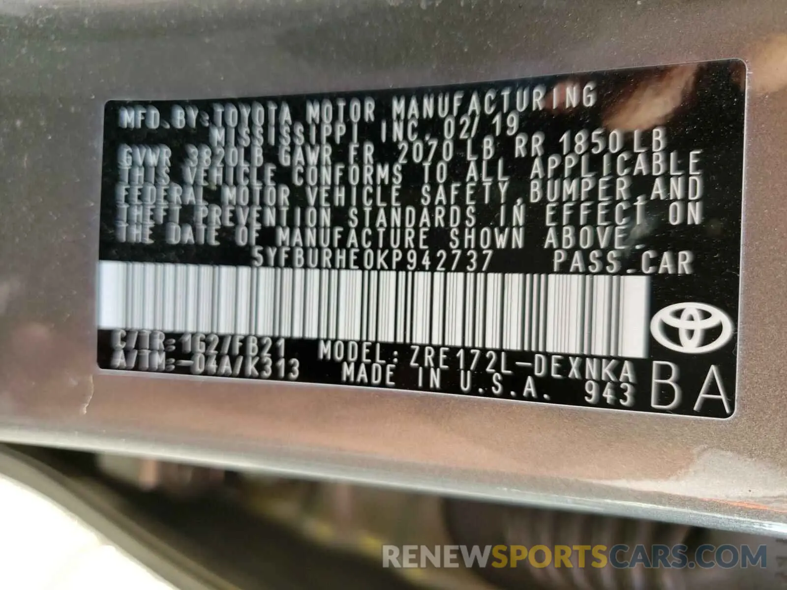 10 Photograph of a damaged car 5YFBURHE0KP942737 TOYOTA COROLLA 2019