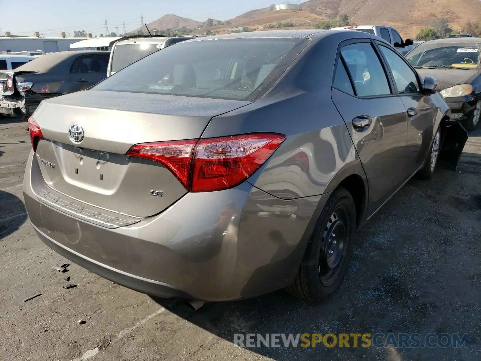 4 Photograph of a damaged car 5YFBURHE0KP942737 TOYOTA COROLLA 2019