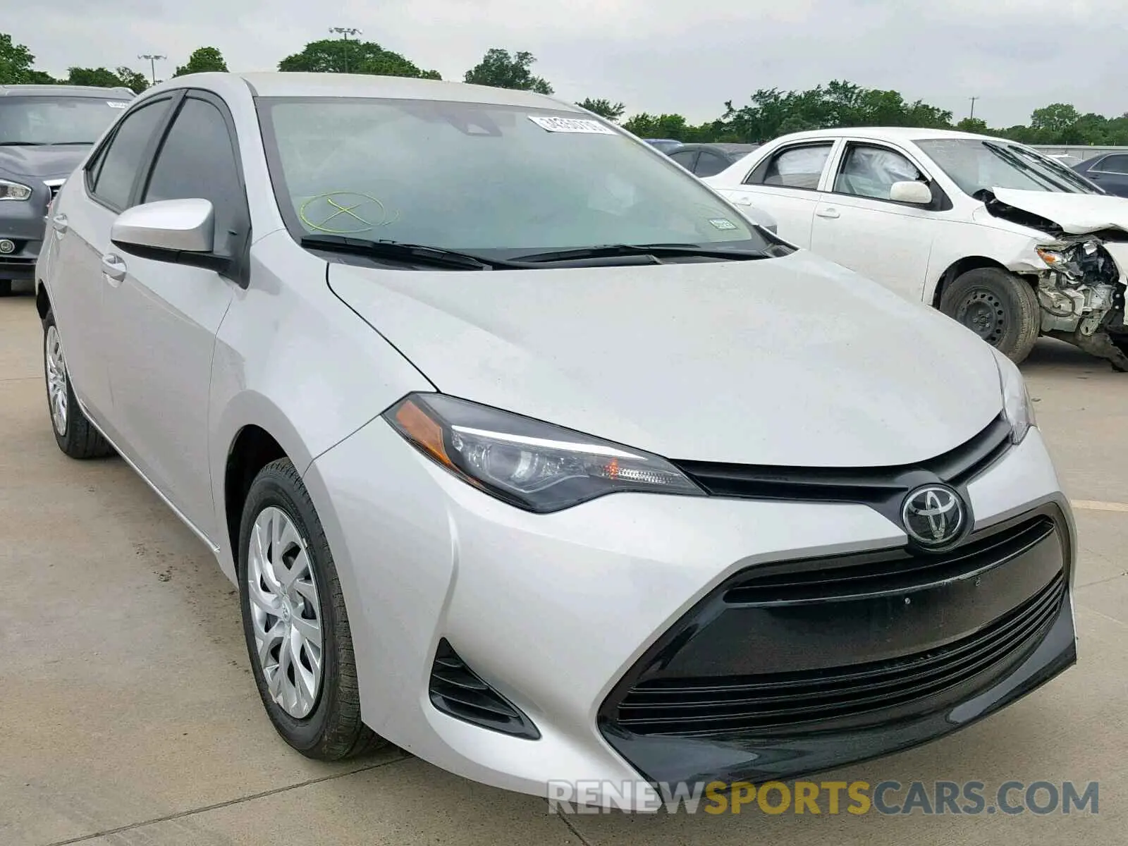 1 Photograph of a damaged car 5YFBURHE0KP943791 TOYOTA COROLLA 2019