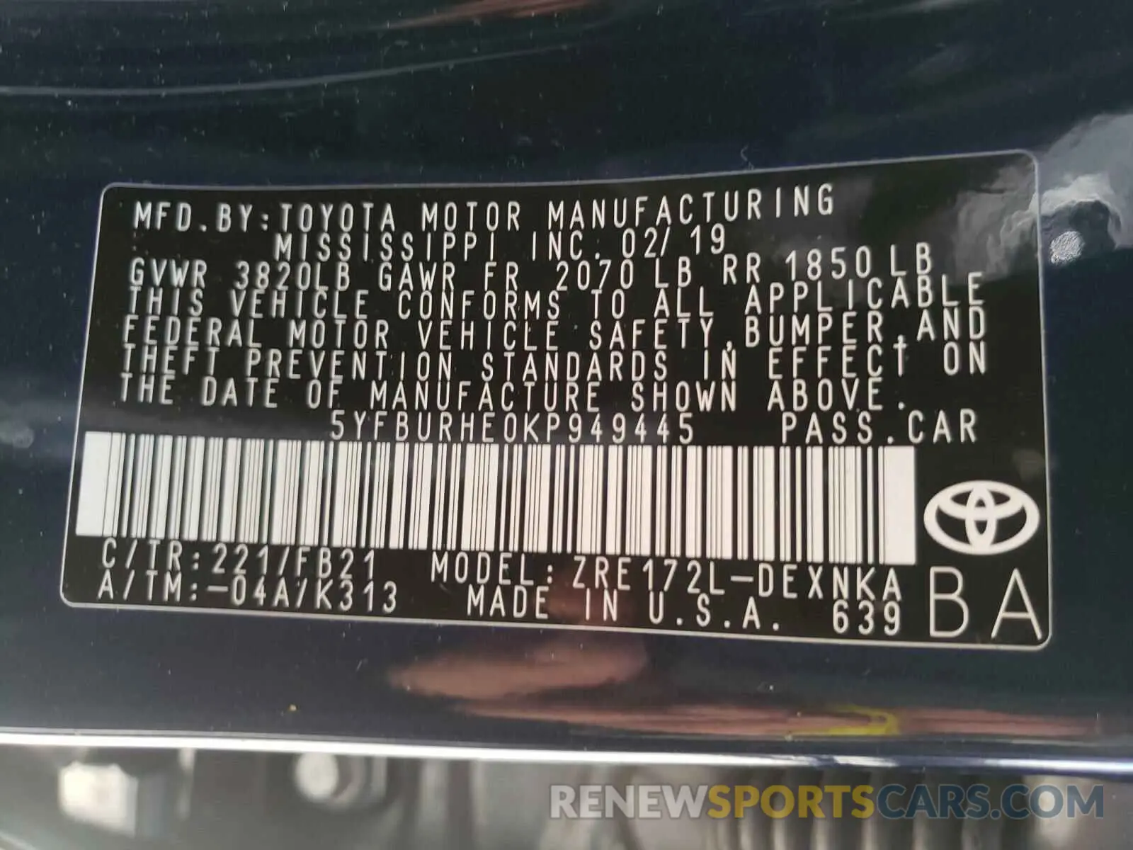 10 Photograph of a damaged car 5YFBURHE0KP949445 TOYOTA COROLLA 2019