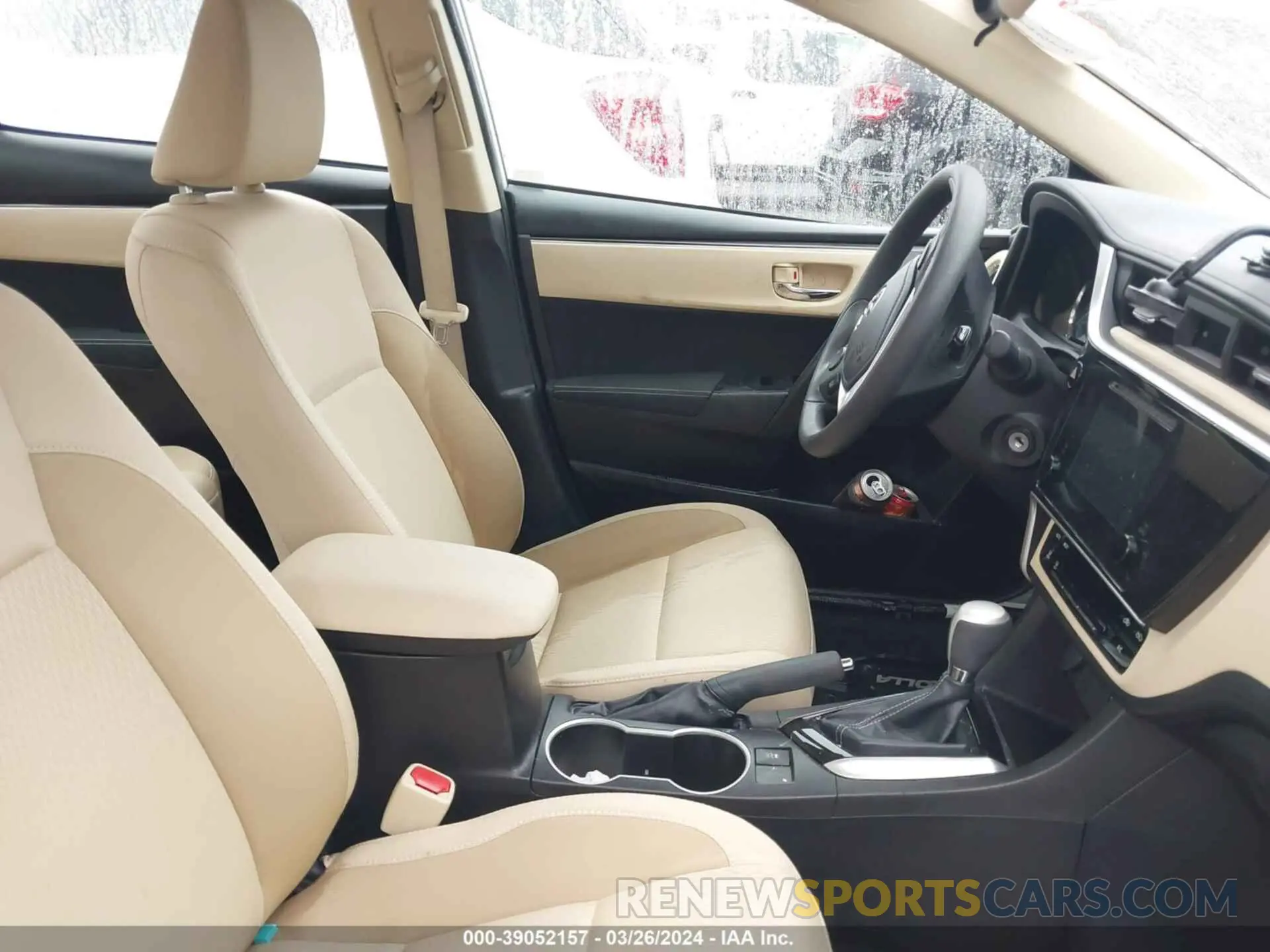 5 Photograph of a damaged car 5YFBURHE1KP866087 TOYOTA COROLLA 2019