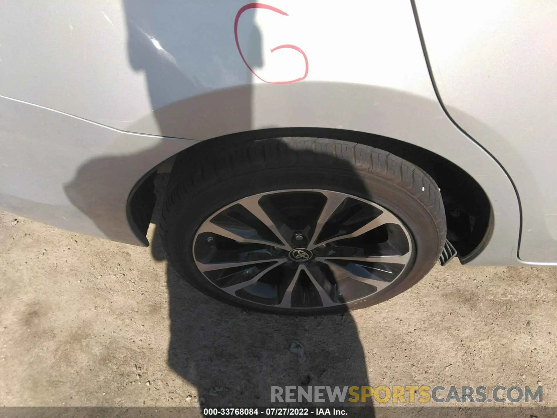 16 Фотография поврежденного автомобиля 5YFBURHE1KP866154 TOYOTA COROLLA 2019