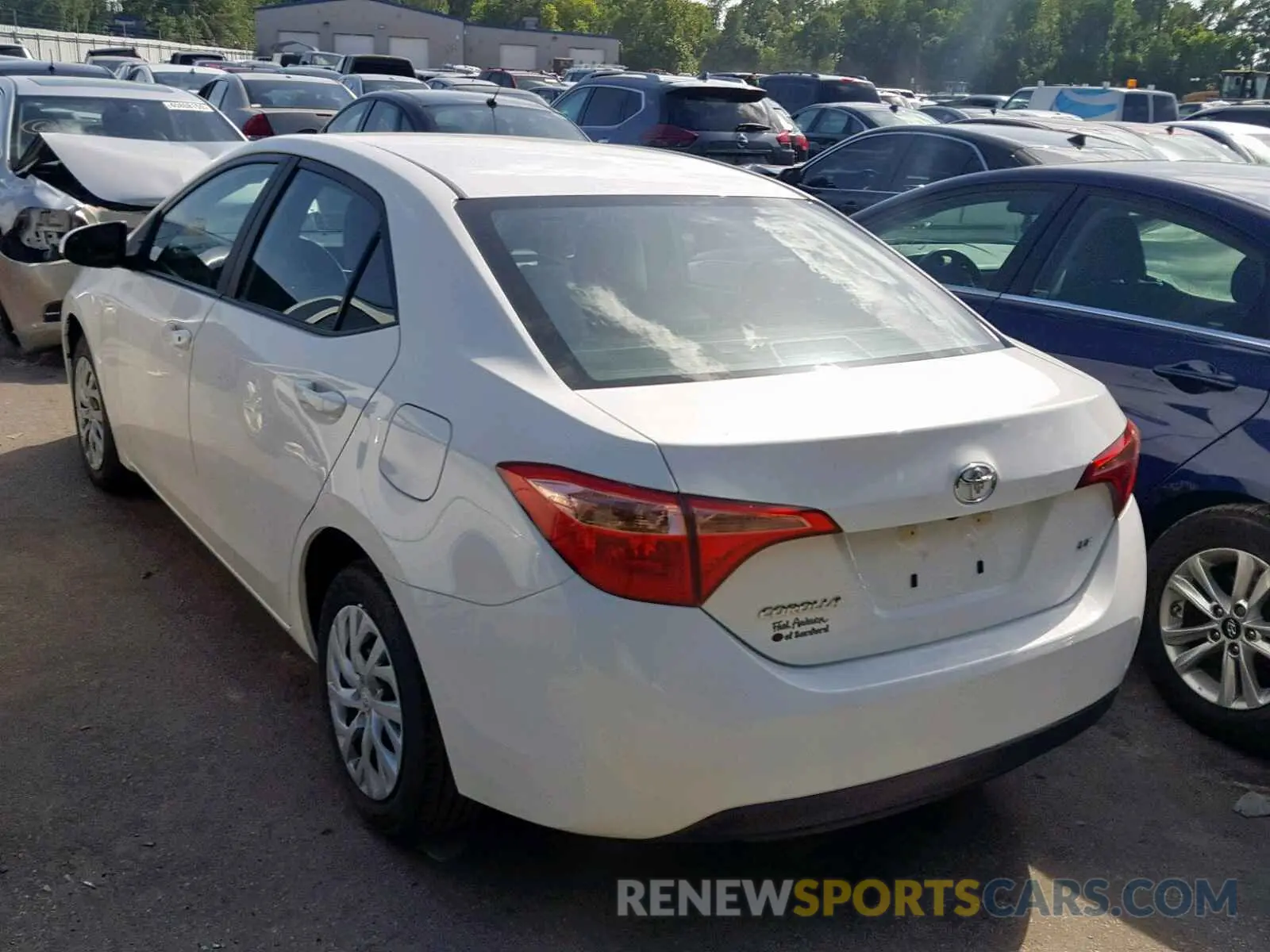 3 Photograph of a damaged car 5YFBURHE1KP867742 TOYOTA COROLLA 2019