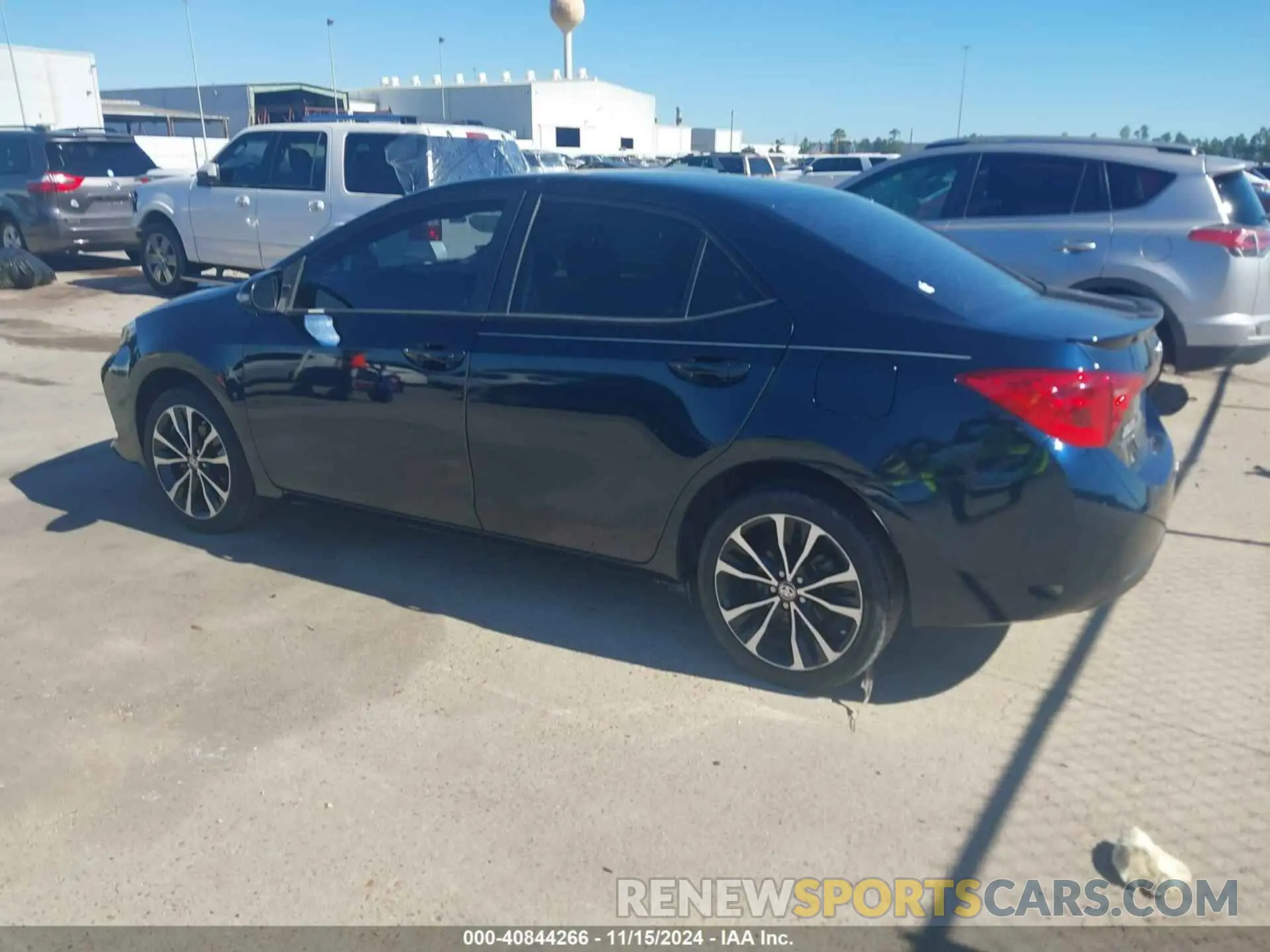 14 Photograph of a damaged car 5YFBURHE1KP869104 TOYOTA COROLLA 2019