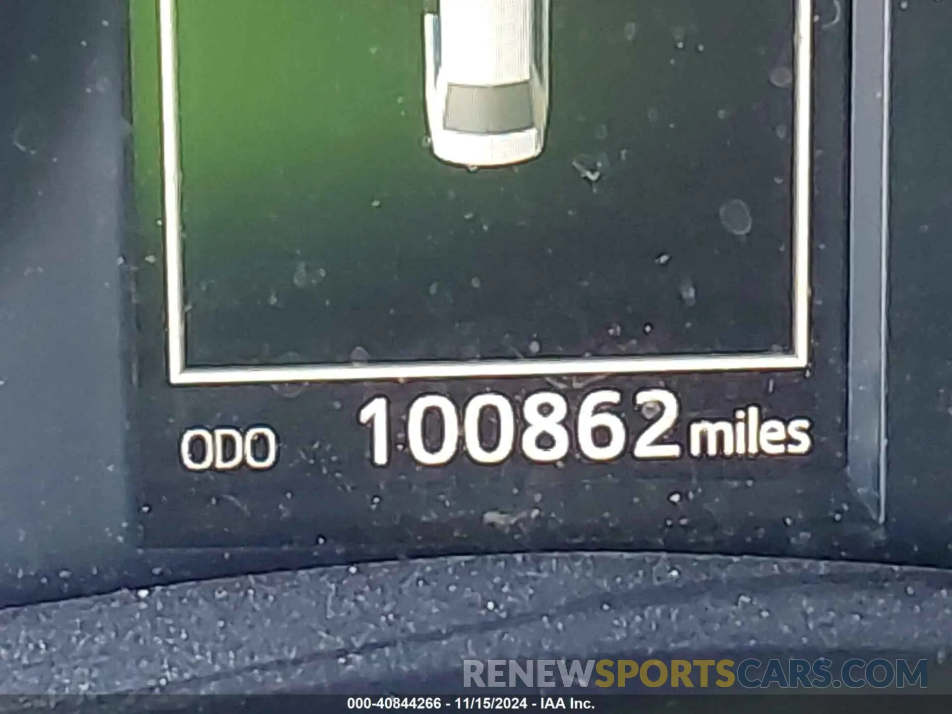 15 Photograph of a damaged car 5YFBURHE1KP869104 TOYOTA COROLLA 2019